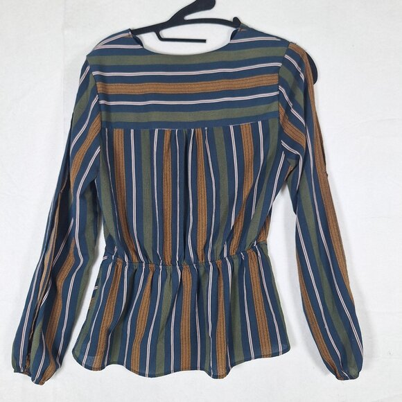 Monteau cold shoulder striped shirt size medium - Picture 2 of 7